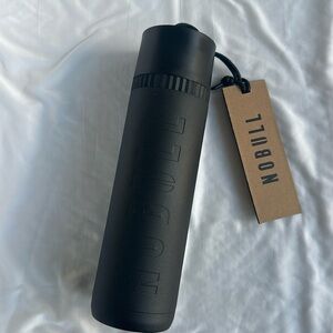 NOBULL brand new water bottle black stainless steels steel